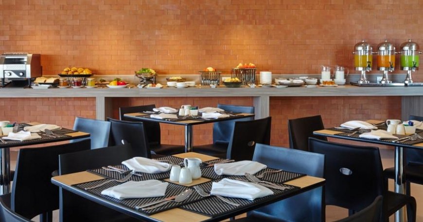 رستوران هتل پریمیر این پاتایا