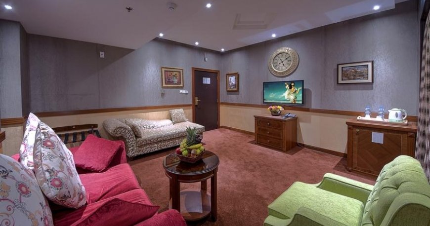 هتل دلمون پالاس دیره