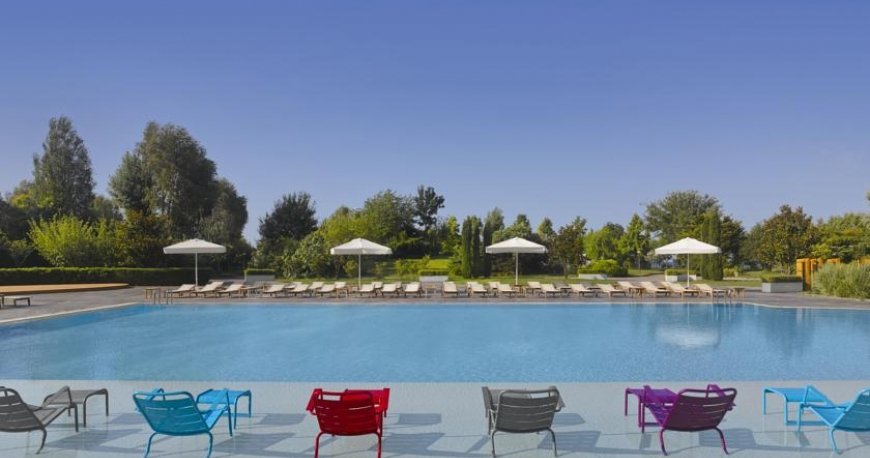 استخر هتل شرایتون استانبول