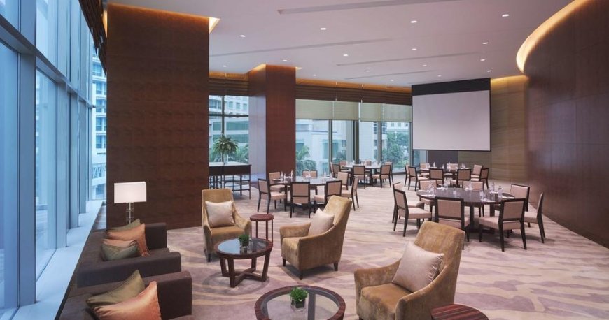 لابی هتل گرند حیات کوالالامپور لابی هتل گرند حیات کوالالامپور