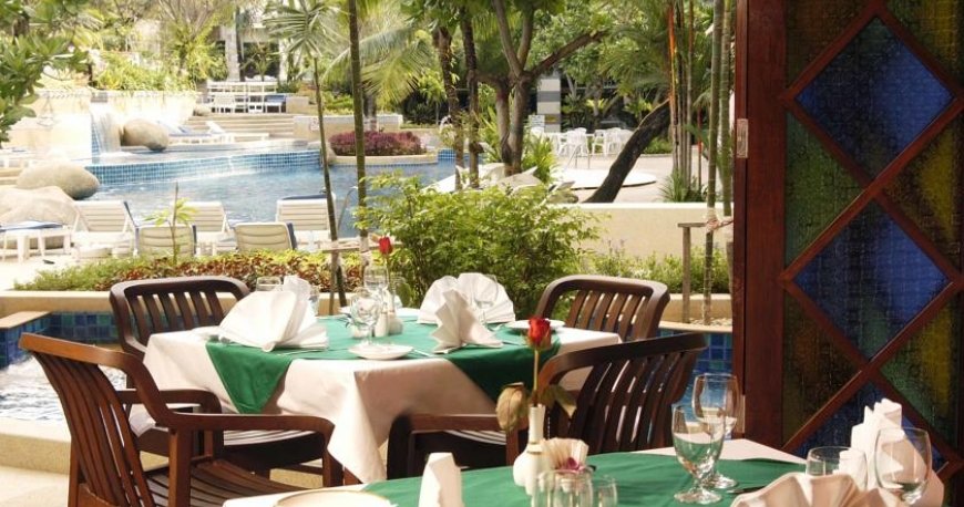 رستوران هتل رویال پارادایز پوکت