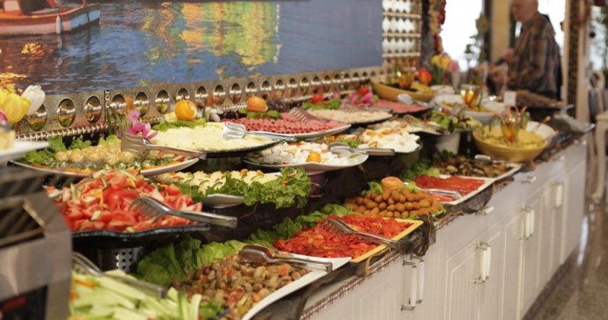 رستوران هتل مارمارای استانبول ترکیه