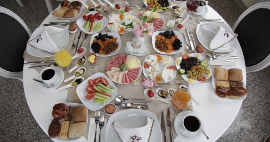 رستوران هتل مارمارای استانبول ترکیه