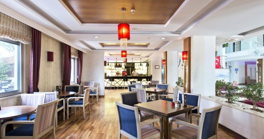 رستوران هتل سی لایف فامیلی