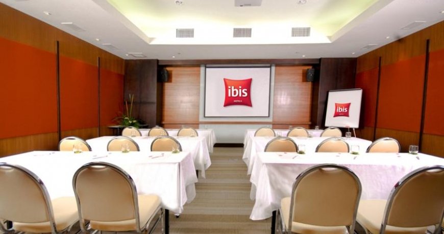 سالن کنفرانس هتل ایبیس ساموئی