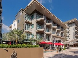 هتل چارم ریزورت