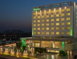 هتل هالیدی این هتل هالیدی این