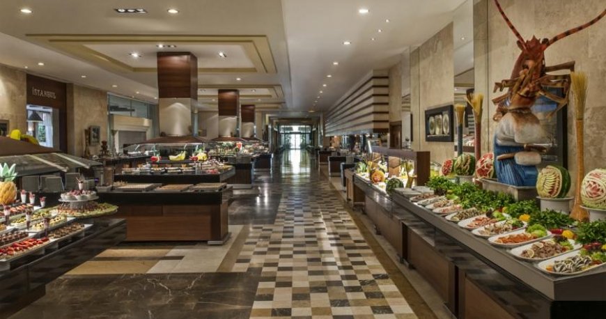 رستوران هتل وییج آنتالیا