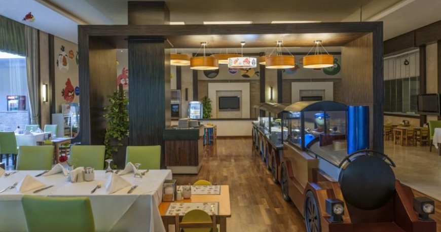 رستوران هتل وییج آنتالیا