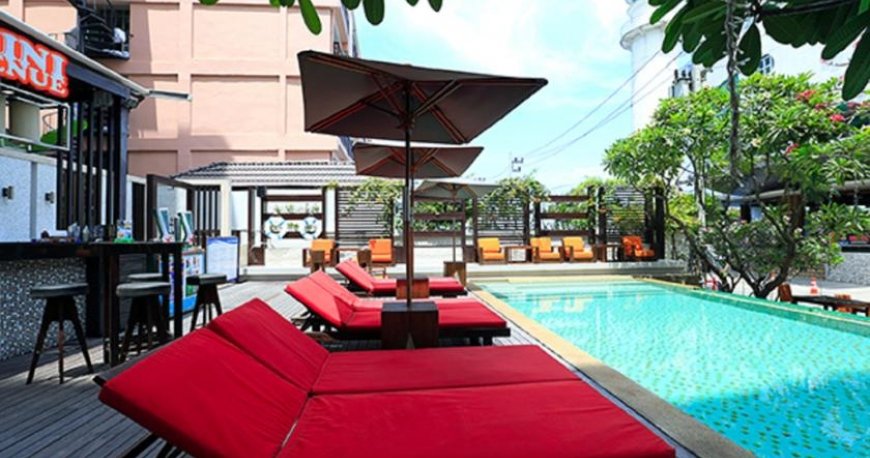 استخر هتل پاتایا سی ویو پاتایا