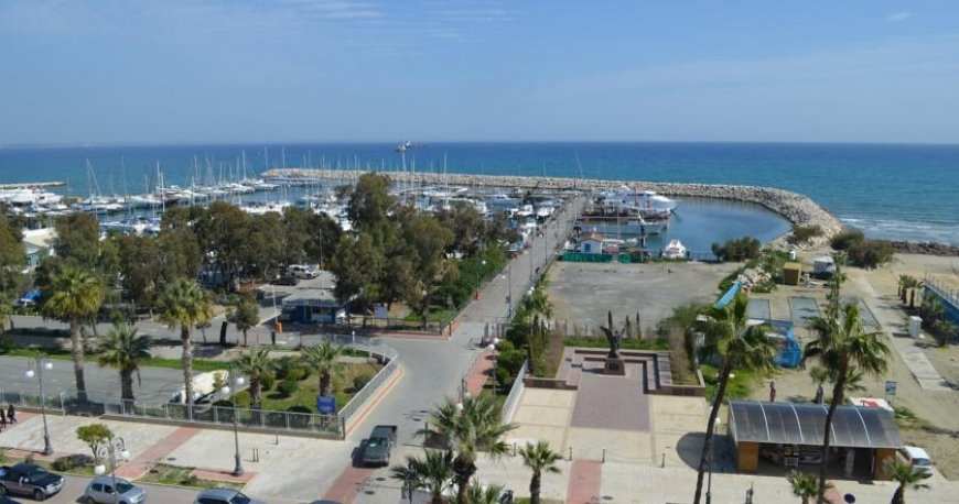 هتل سان هال لارناکا