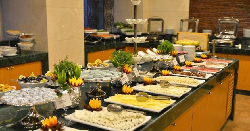 رستوران هتل گرین پارک تکسیم