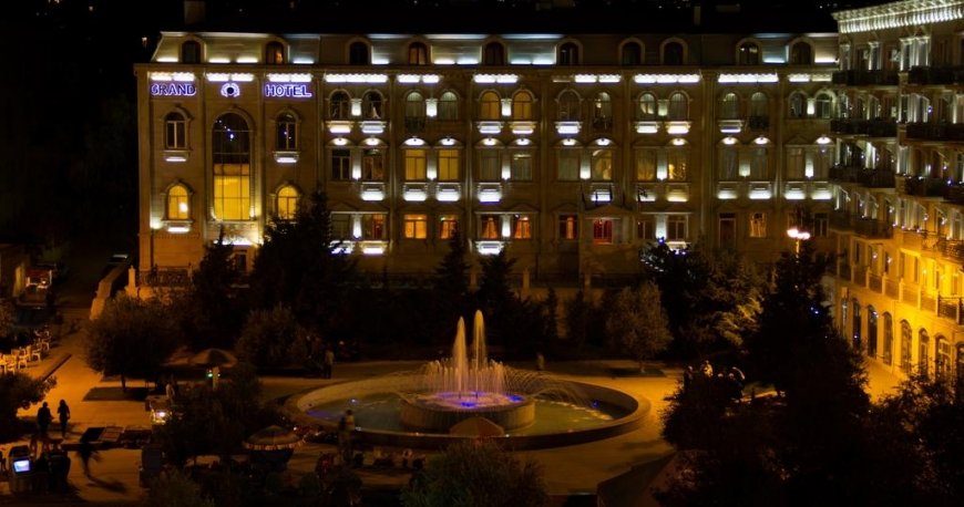 هتل گرند باکو