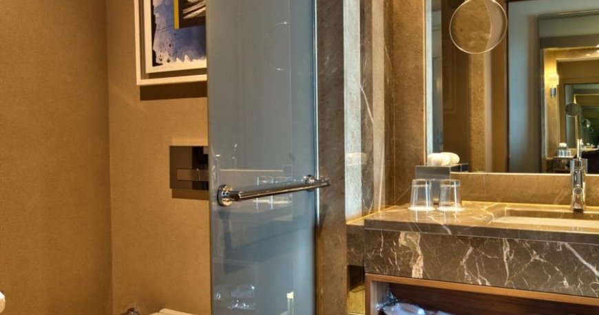 سرویس بهداشتی هتل رنسانس