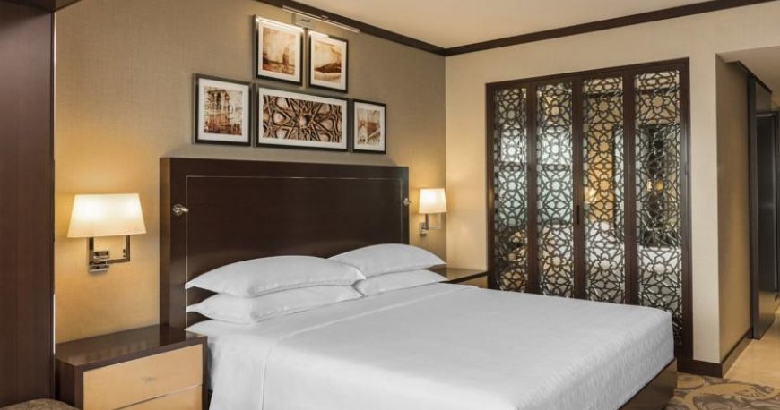 اتاق هتل شرایتون دبی کریک دبی امارات متحده ی عربی