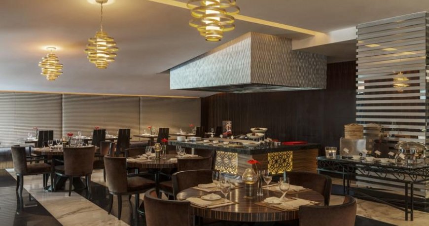 رستوران هتل شرایتون دبی کریک دبی امارات متحده ی عربی