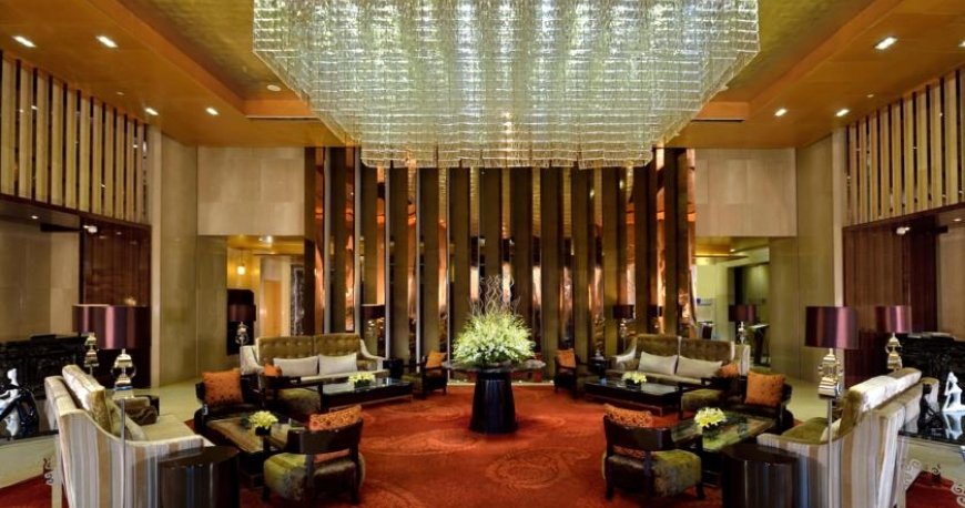 رستوران هتل رادیسون بلو جیپور رستوران هتل رادیسون بلو جیپور