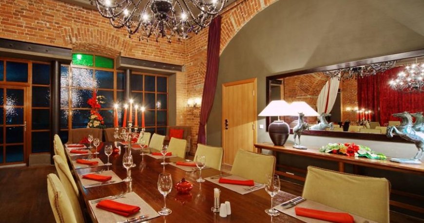 رستوران هتل سوکوز بریج سنت پترزبورگ