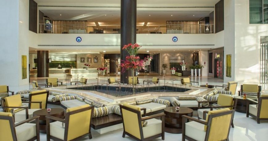 لابی هتل ریکسوس پالم دبی