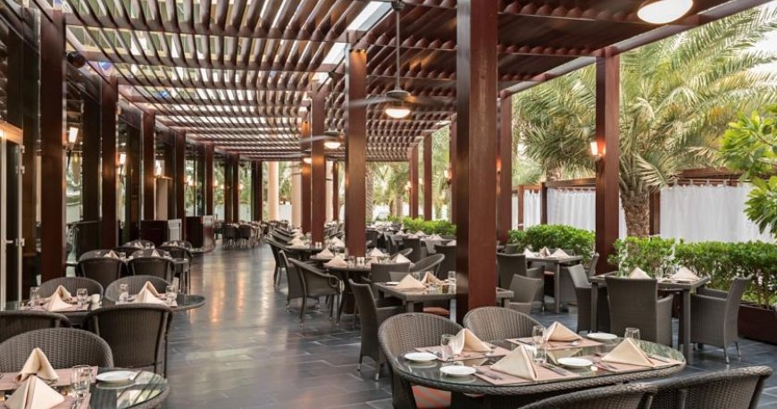 رستوران هتل ریکسوس پالم دبی