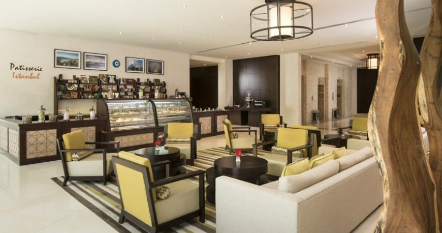 کافی شاپ هتل ریکسوس پالم دبی