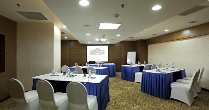 سالن کنفرانس هتل کانتری این ساکت دهلی سالن کنفرانس هتل کانتری این ساکت دهلی