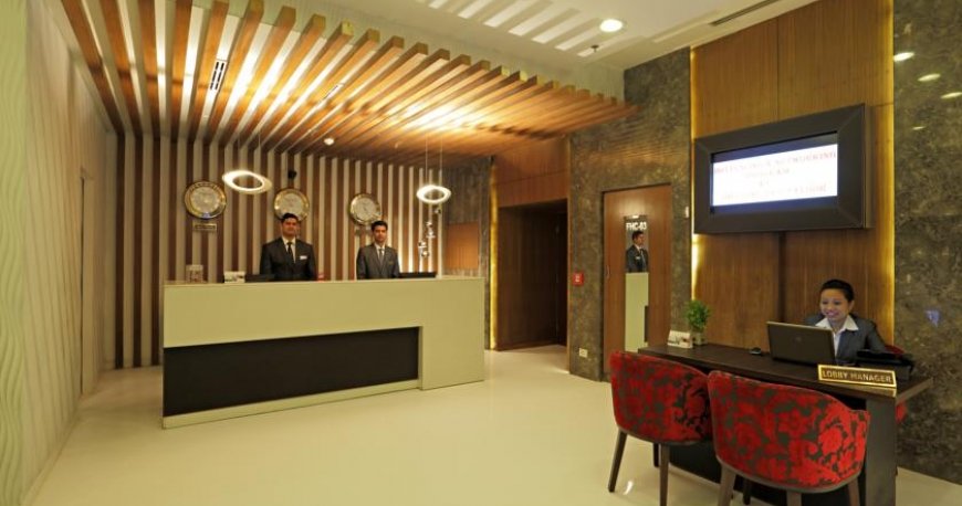 لابی هتل کانتری این ساکت دهلی لابی هتل کانتری این ساکت دهلی