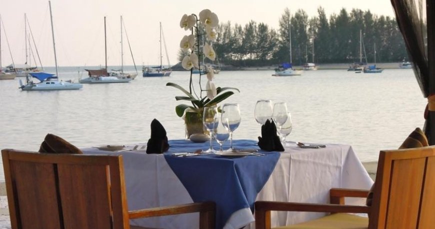 استخر هتل دانا لنکاوی