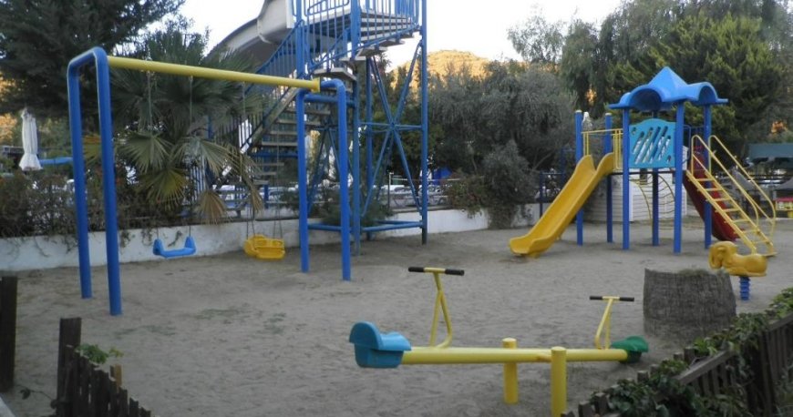 هتل پیگا بیچ ریزورت