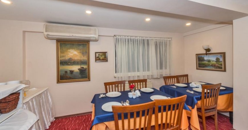 رستوران هتل مارال