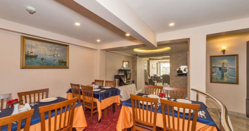 رستوران هتل مارال