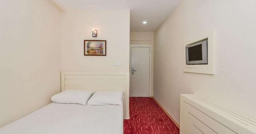 اتاق هتل مارال