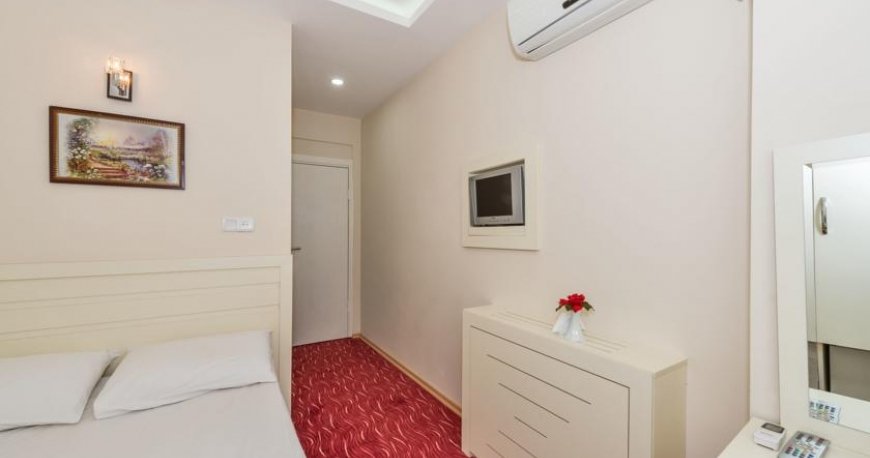 اتاق هتل مارال