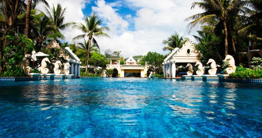 استخر هتل گریسلند پوکت