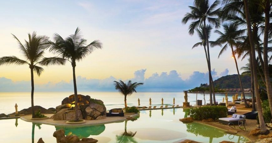 استخر هتل شرایتون ساموئی