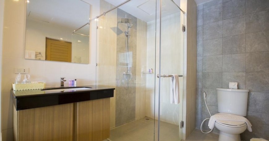 سرویس بهداشتی هتل شانایا بیچ ریزورت اند اسپا پوکت