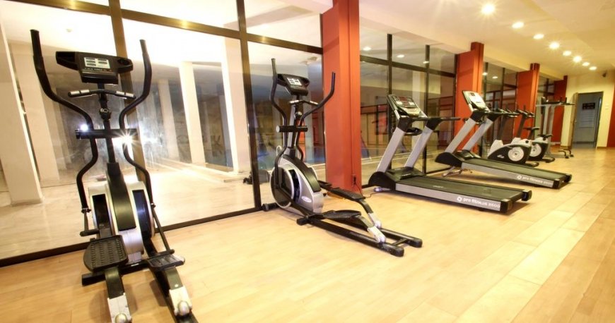 سالن بدنسازی هتل ویستا هیل کوشی آداسی