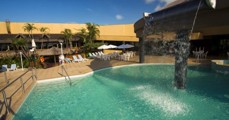 استخر هتل مابو ترماس ایگواسو استخر هتل مابو ترماس ایگواسو