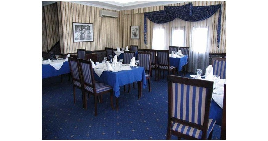 رستوران هتل دیپلمات