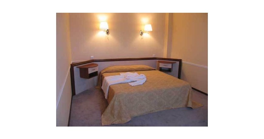 اتاق هتل دیپلمات