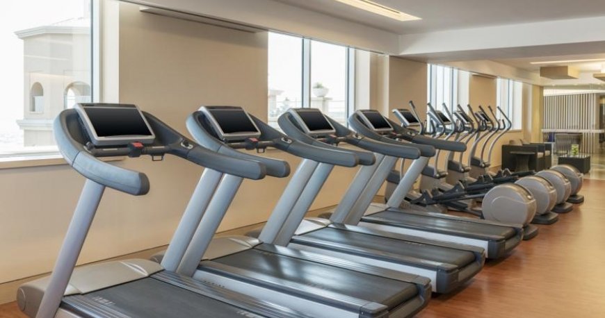 سالن بدنسازی هتل شرایتون امارات مال دبی