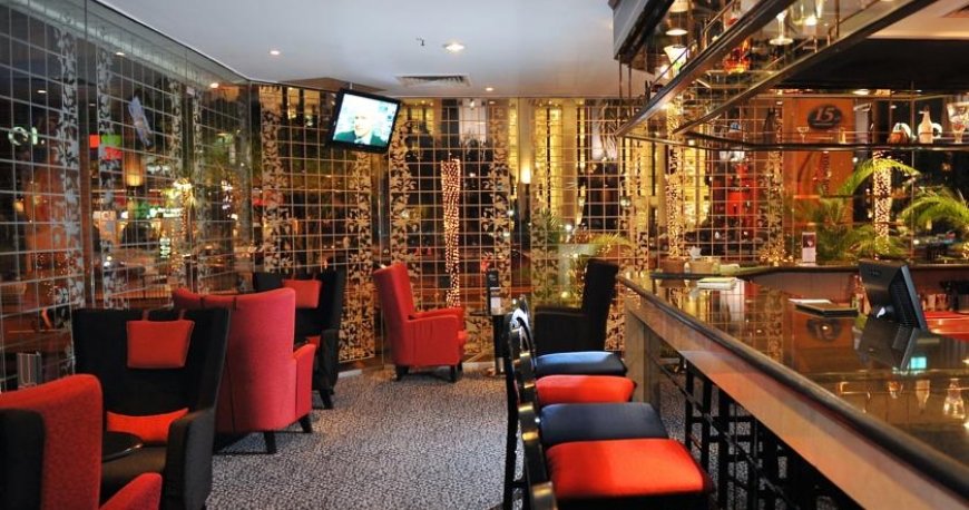 رستوران هتل ملیا کوالالامپور رستوران هتل ملیا کوالالامپور