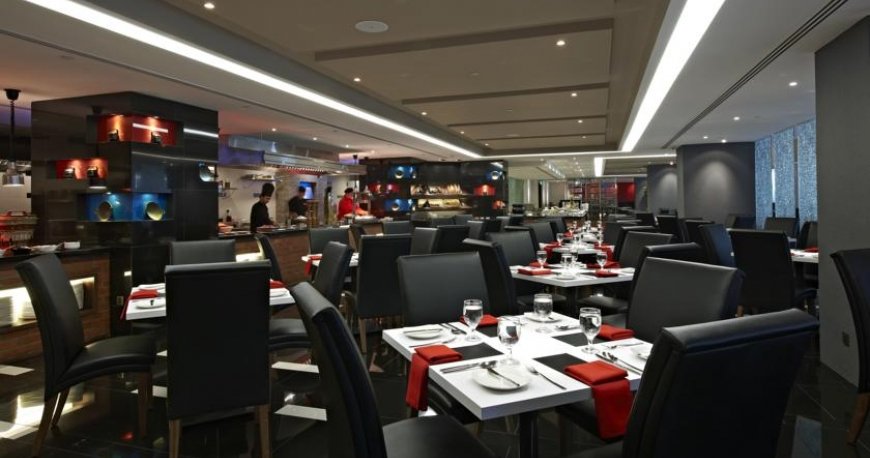 رستوران هتل ملیا کوالالامپور رستوران هتل ملیا کوالالامپور