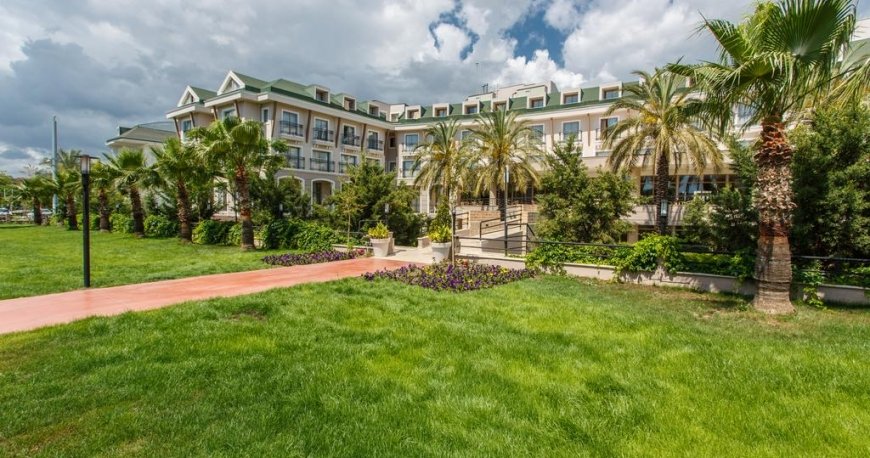 هتل لوسیدا بیچ آنتالیا