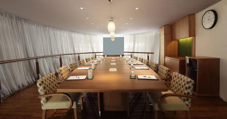 هتل هالیدی این اکسپرس بالی رایا کوتا