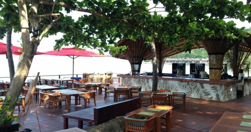 رستوران هتل شرایتون ساموئی