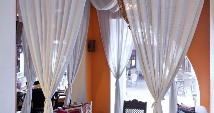 رستوران هتل پارک حیات