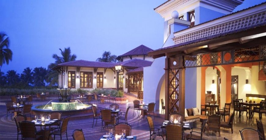 رستوران هتل پارک حیات