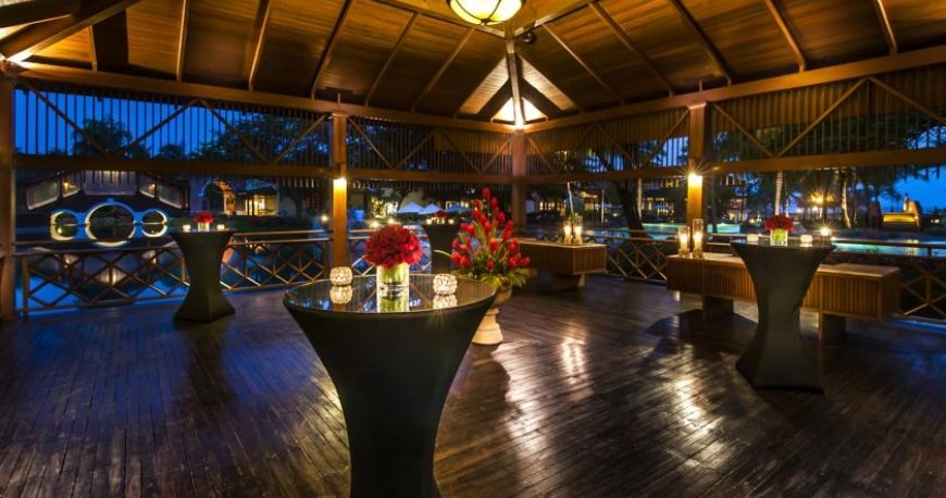 رستوران هتل پارک حیات