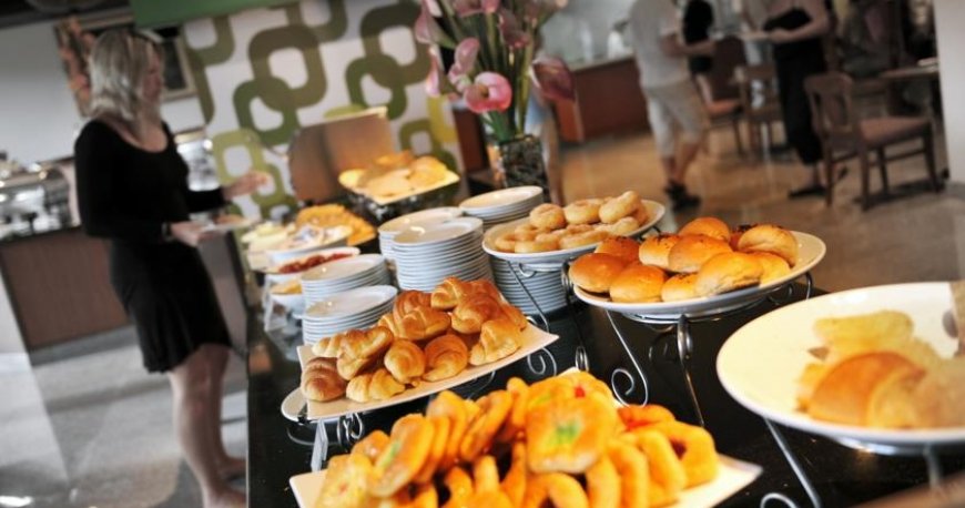 رستوران هتل رویال پارادایز پوکت